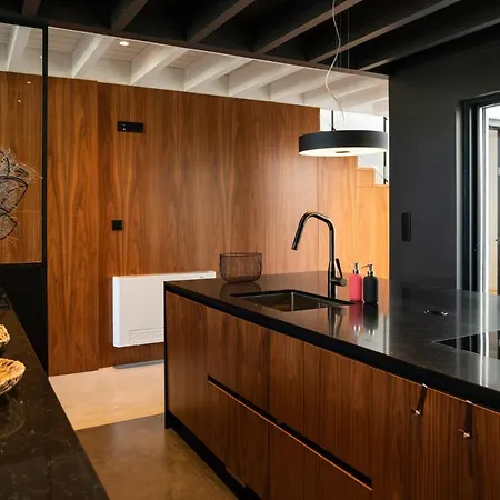 Apartment Arty *
